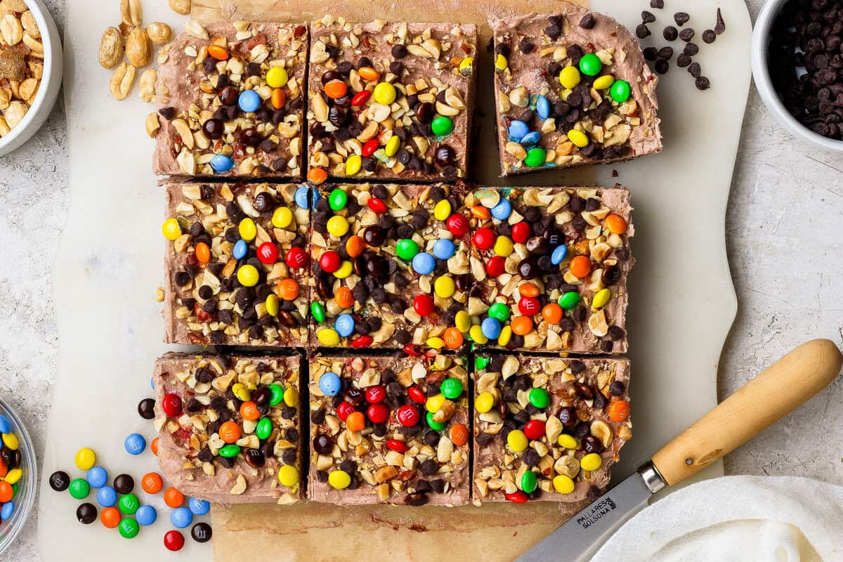 Easy No-Bake High-Protein Cottage Cheese Cheesecake Bars